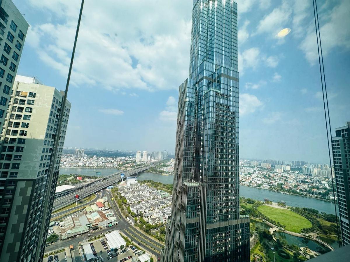 Vinhomes Central Park Luxury For Rent Căn hộ *