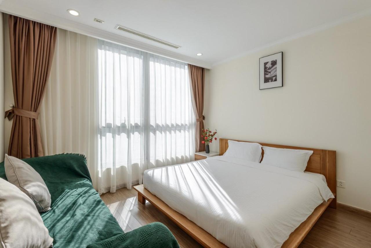 Vinhomes Central Park Luxury For Rent Căn hộ