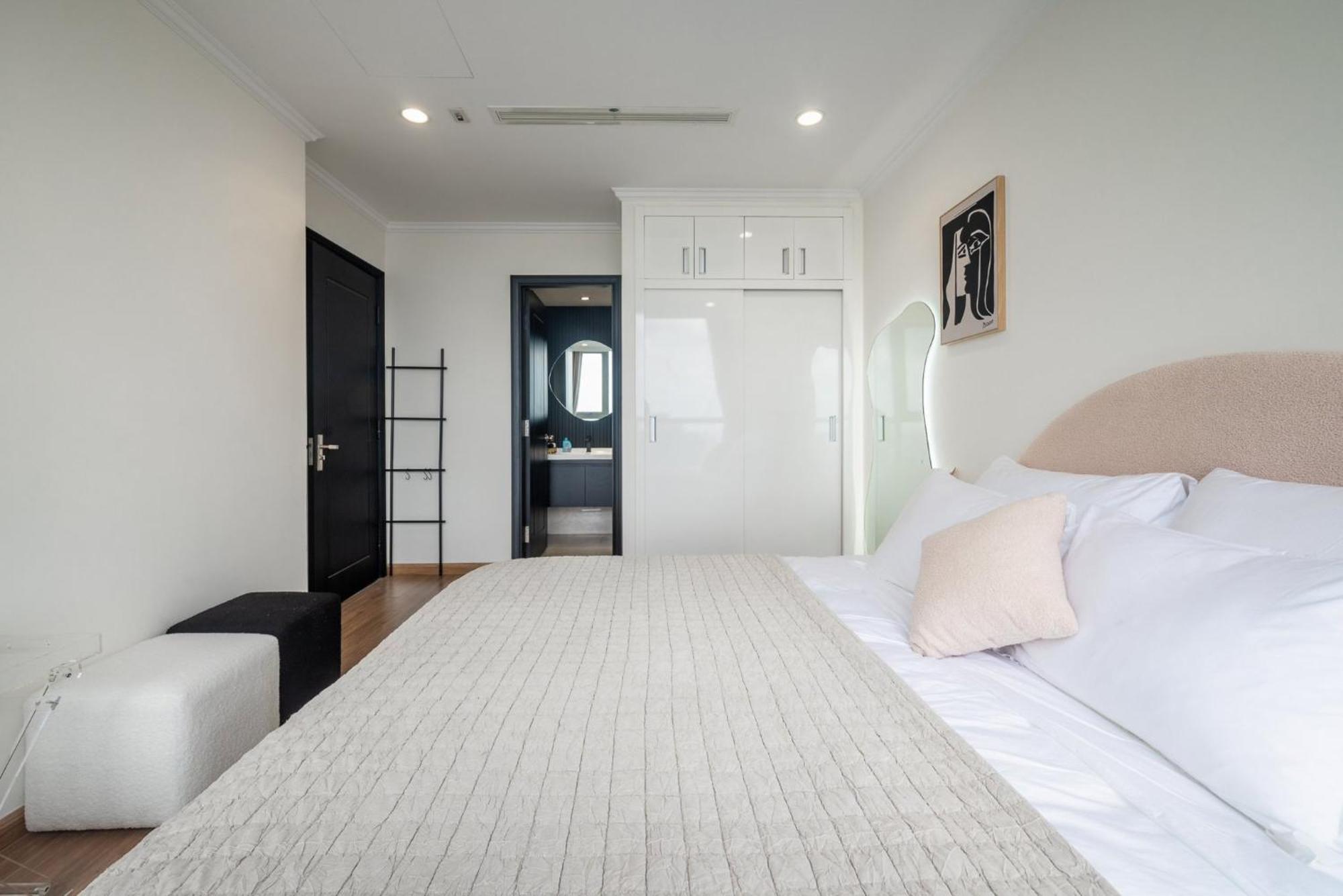 Căn hộ Vinhomes Central Park Luxury For Rent TP. Hồ Chí Minh
