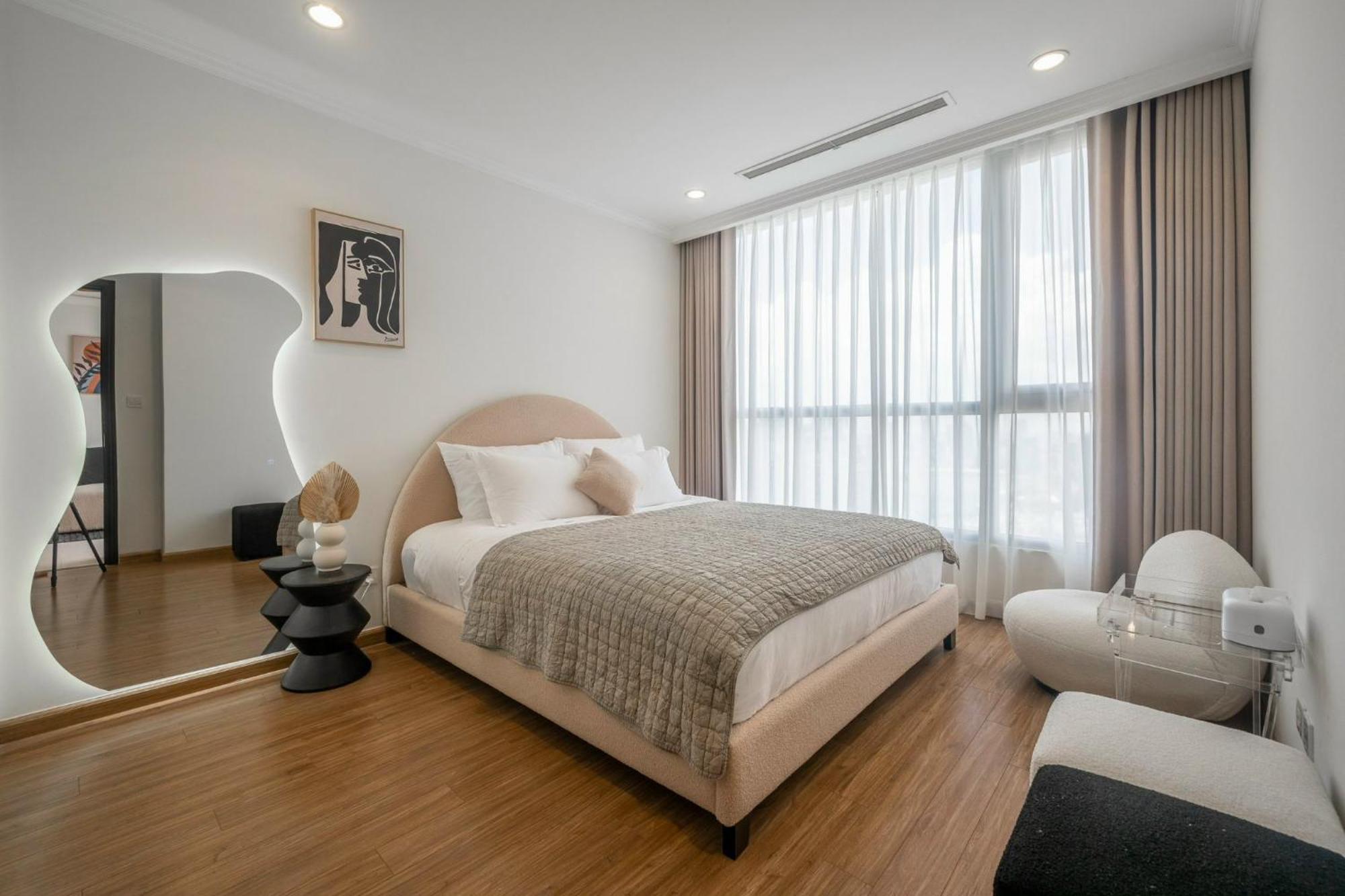 Vinhomes Central Park Luxury For Rent Căn hộ TP. Hồ Chí Minh