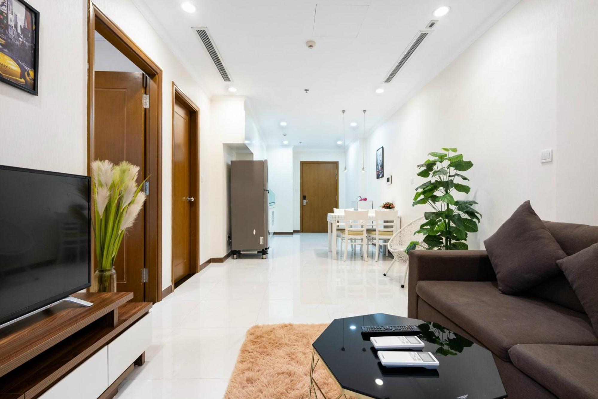 Căn hộ Vinhomes Central Park Luxury For Rent *
