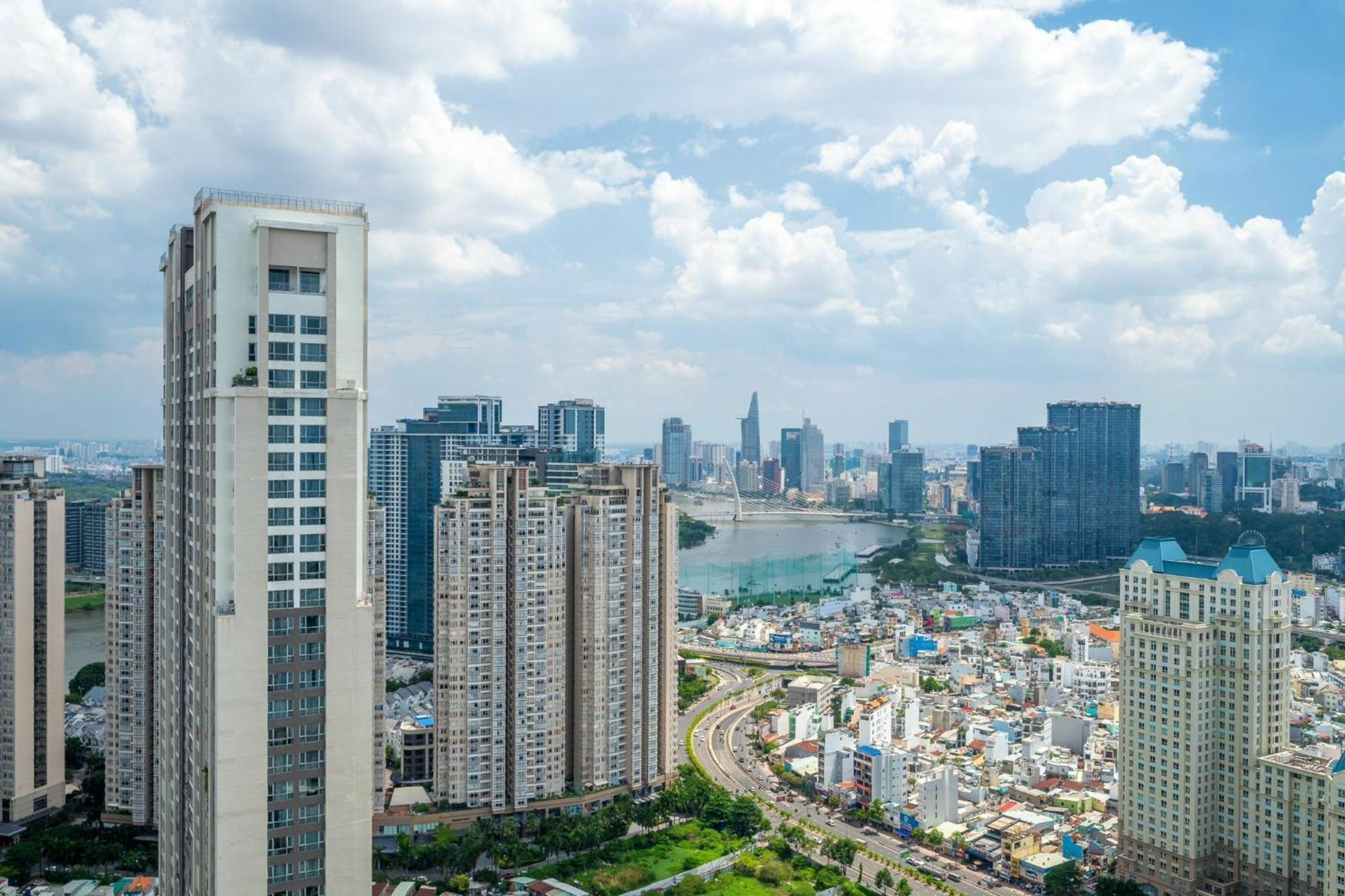 Căn hộ Vinhomes Central Park Luxury For Rent TP. Hồ Chí Minh
