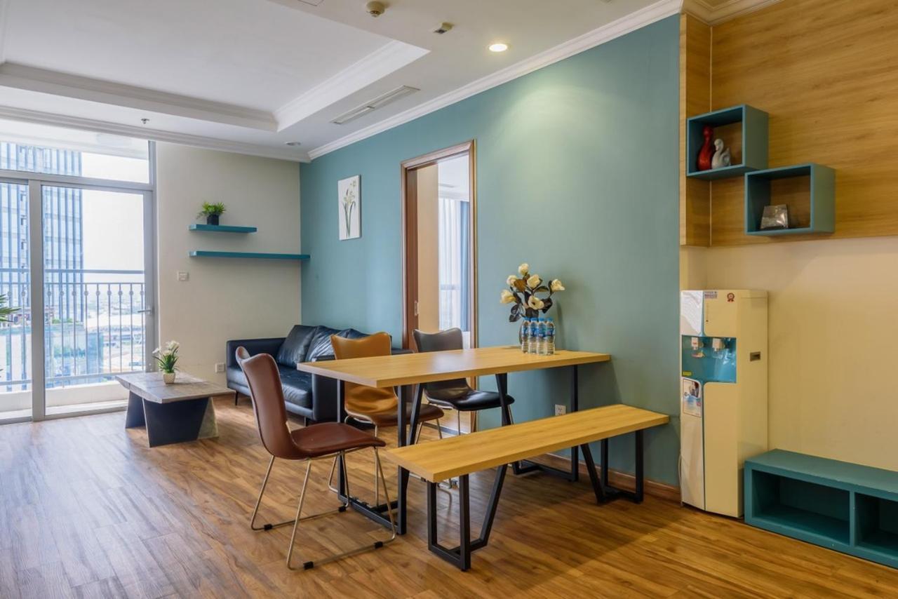 Vinhomes Central Park Luxury For Rent TP. Hồ Chí Minh